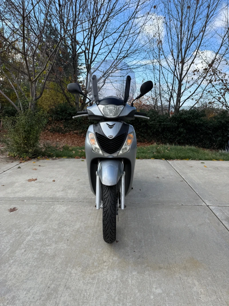 Honda Sh 125i 2010, снимка 3 - Мотоциклети и мототехника - 52378561