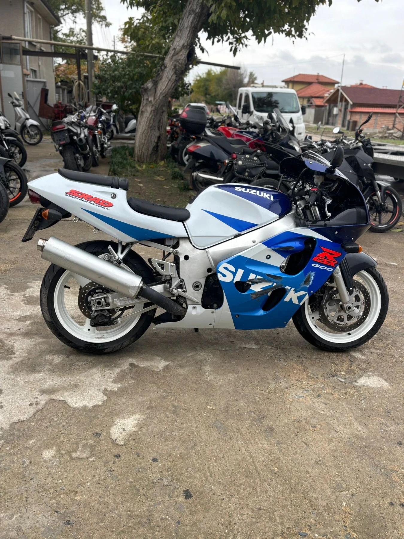 Suzuki Gsxr 600 SRAD 2   | Mobile.bg   3