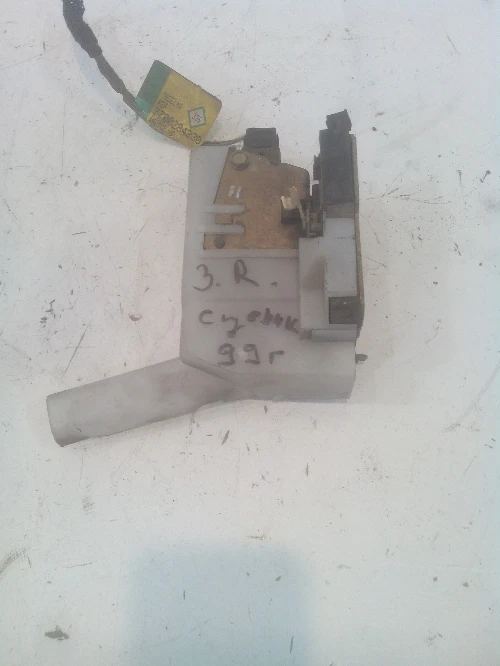 Брава врата задна дясна Рено Сценик