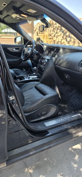 Infiniti QX70 S 5.0, снимка 11