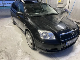 Toyota Avensis 2.4i, снимка 1