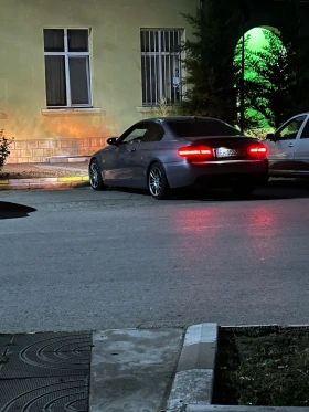 BMW 330, снимка 11