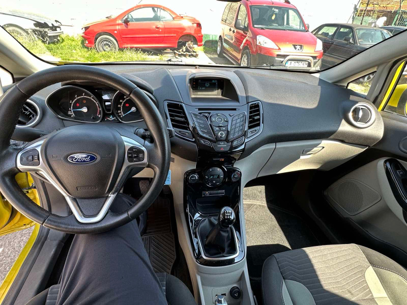 Ford Fiesta 1.0 Eco Boost, снимка 5 - Автомобили и джипове - 46388562