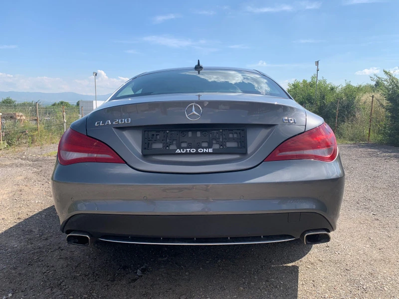 Mercedes-Benz CLA 200* 7G-Tronic* SPORT, снимка 8 - Автомобили и джипове - 46575263