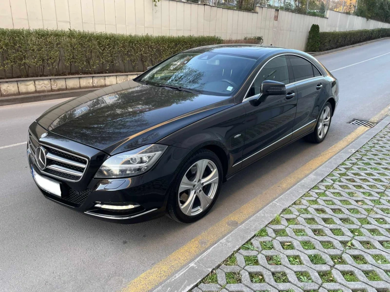 Mercedes-Benz CLS 350 4 Matic* Distr.* LED, снимка 4 - Автомобили и джипове - 48277233