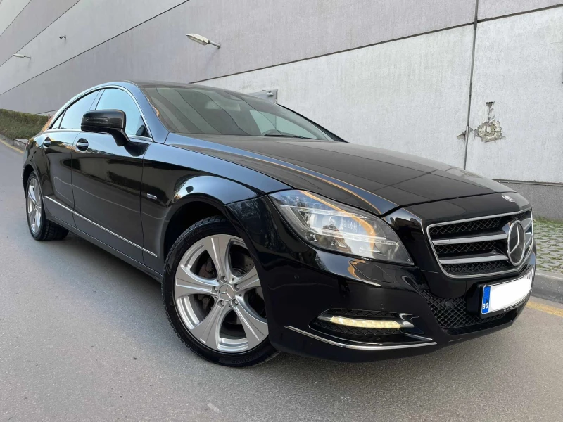 Mercedes-Benz CLS 350 4 Matic* Distr.* LED, снимка 2 - Автомобили и джипове - 48277233