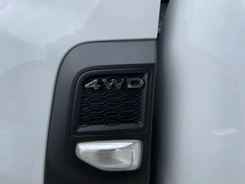 Dacia Duster 1.3 TCe 130hp 4x4 N1, снимка 15 - Автомобили и джипове - 51455436
