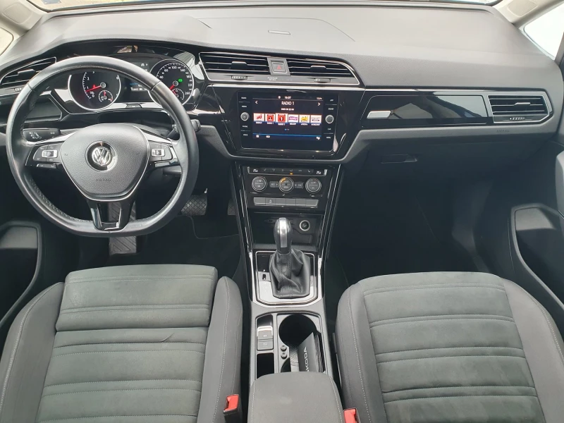 VW Touran Highline 1.5 TSI OPF DSG, снимка 6 - Автомобили и джипове - 52686337