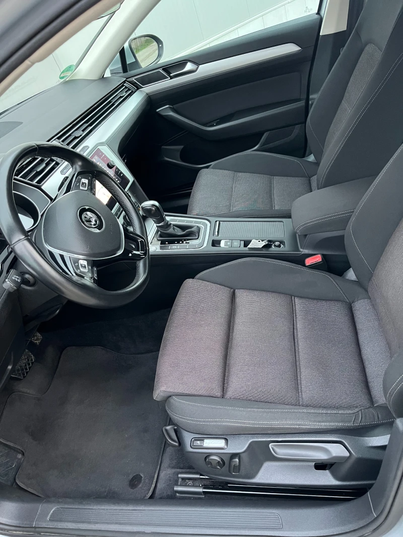 VW Passat  2.0 TDI DSG-автоматик TUV, зимни и летни гуми с д, снимка 6 - Автомобили и джипове - 52919127