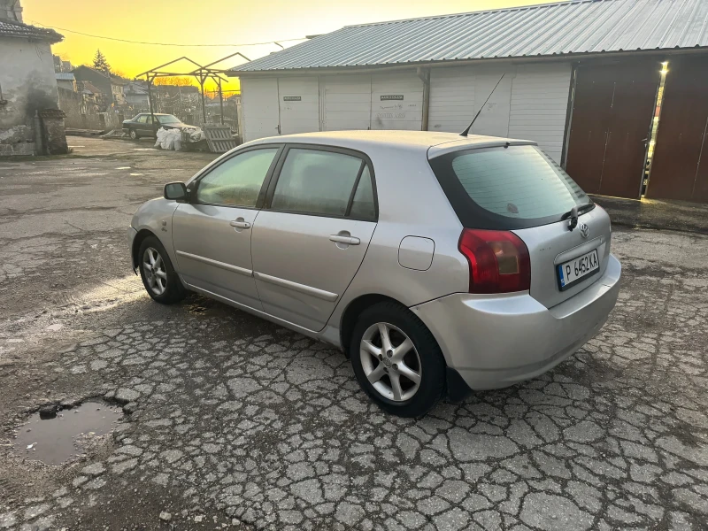 Toyota Corolla, снимка 3 - Автомобили и джипове - 52921152