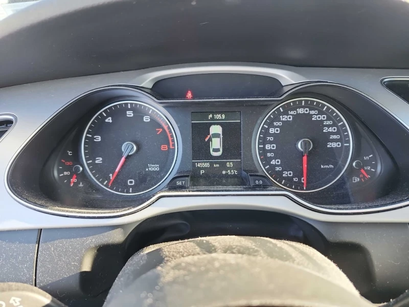 Audi A4 * PROGRESSIV PLUS * CARFAX * БЕЗ ПЪРВОНАЧАЛНА ВНОС, снимка 8 - Автомобили и джипове - 53263753