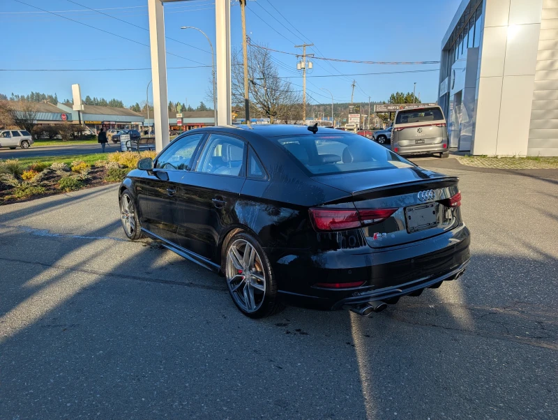 Audi S3 TECHNIK* AWD* DIGITAL* BANG&OLUFSEN* KEYLESS* , снимка 7 - Автомобили и джипове - 53381478