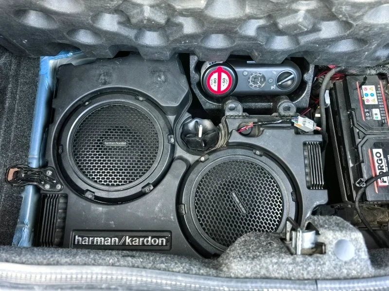 Dodge Challenger 5.7 R/T, снимка 15 - Автомобили и джипове - 52453682