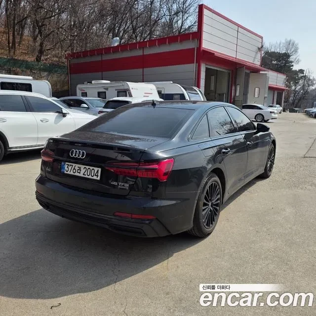 Audi A6 45 TFSI QUATTRO / ОБДУХ / B&O / DIGITAL / 360, снимка 2 - Автомобили и джипове - 54060034