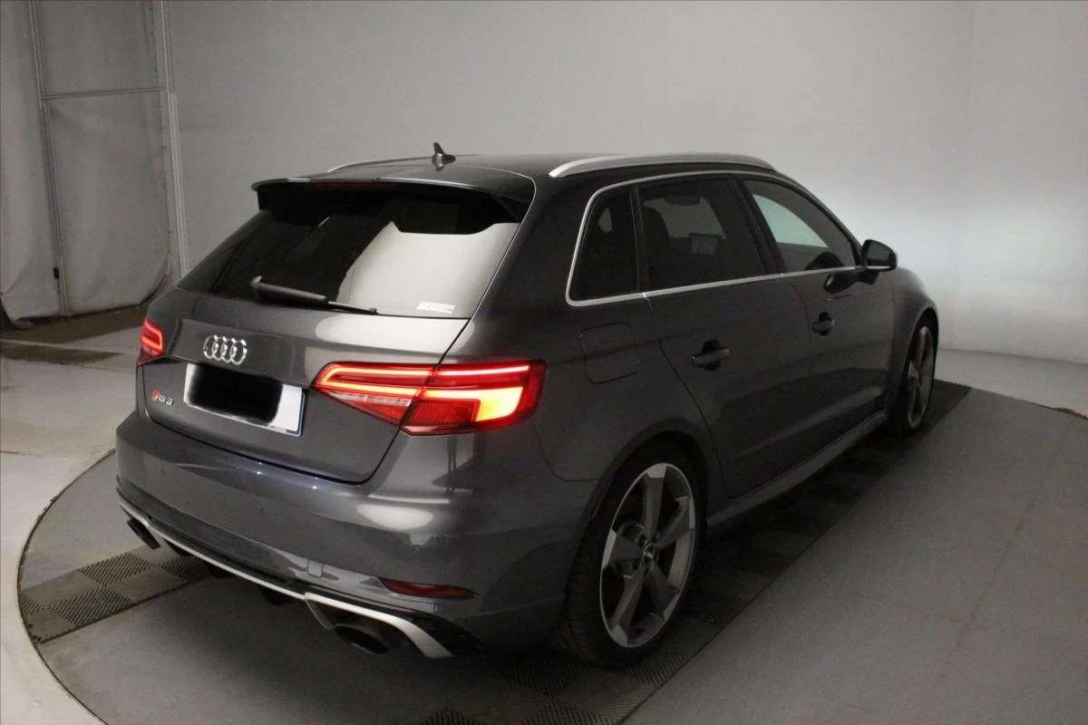 Audi Rs3  Sportback 2.5 TFSI 400 Quattro - изображение 5