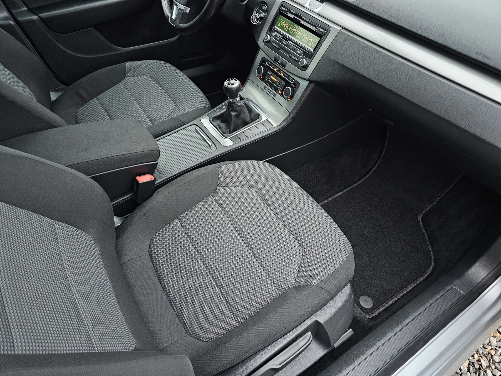 VW Passat 1.8i. 160k.s. Switzerland | Mobile.bg   12