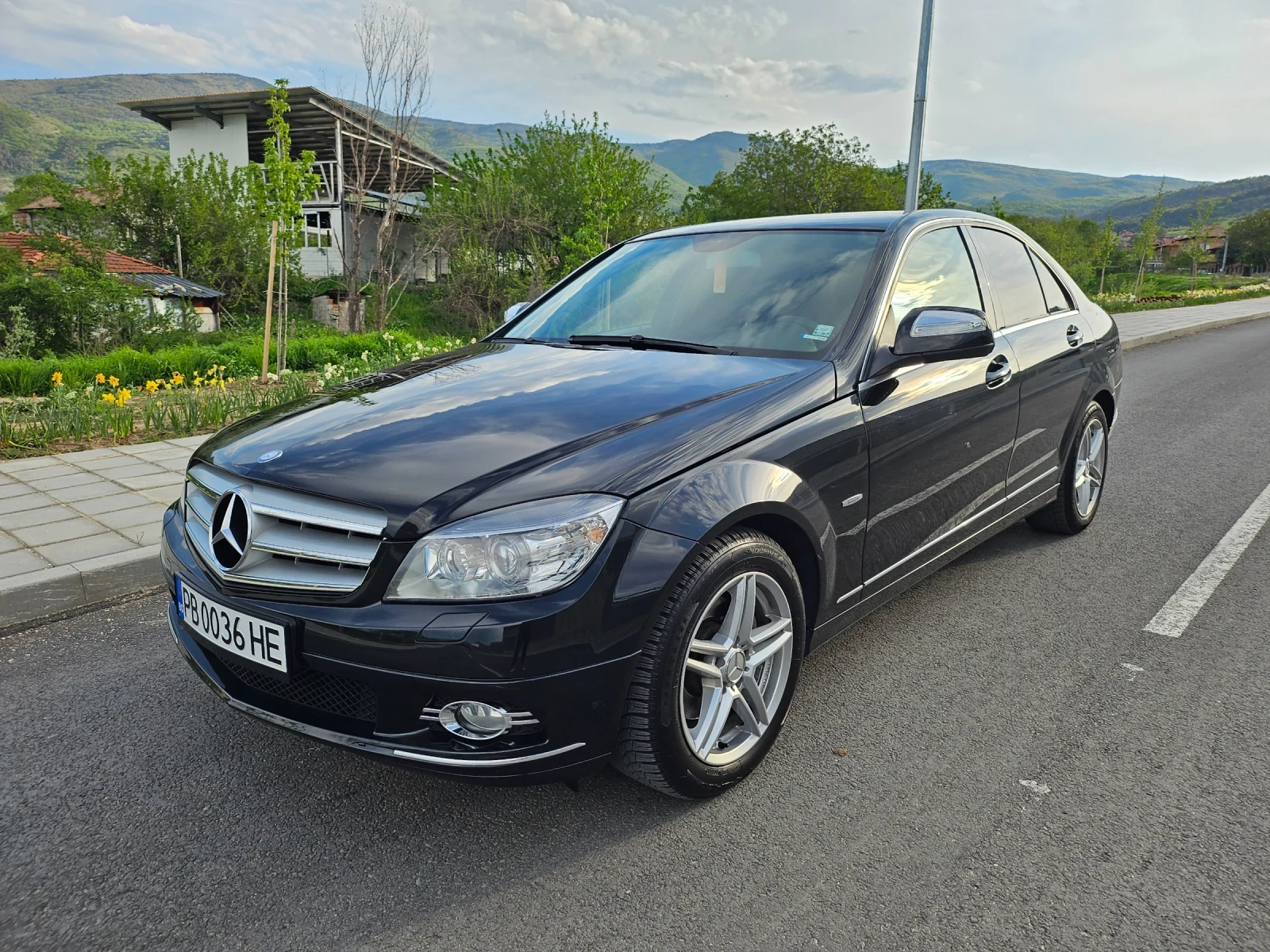 Mercedes-Benz C 220 2.2 CDI Avantgarde Harman-Kardon - изображение 2