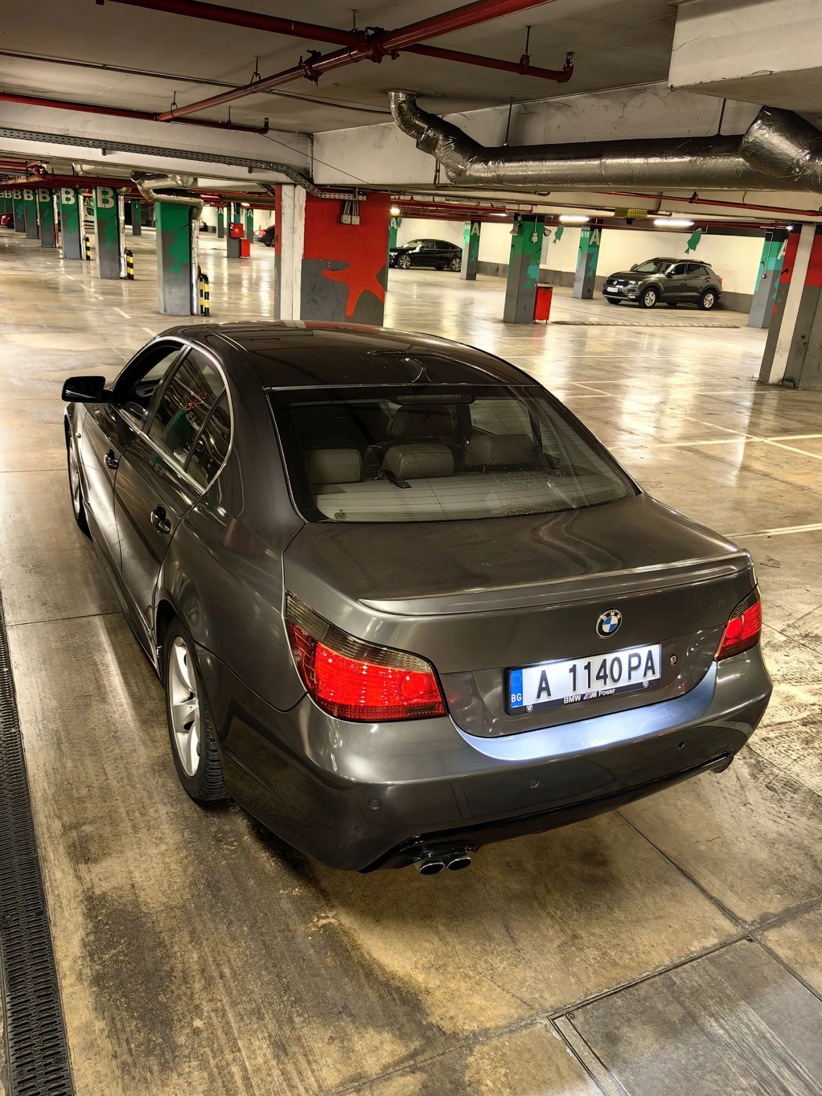 BMW 530 D 218 к.с - изображение 6