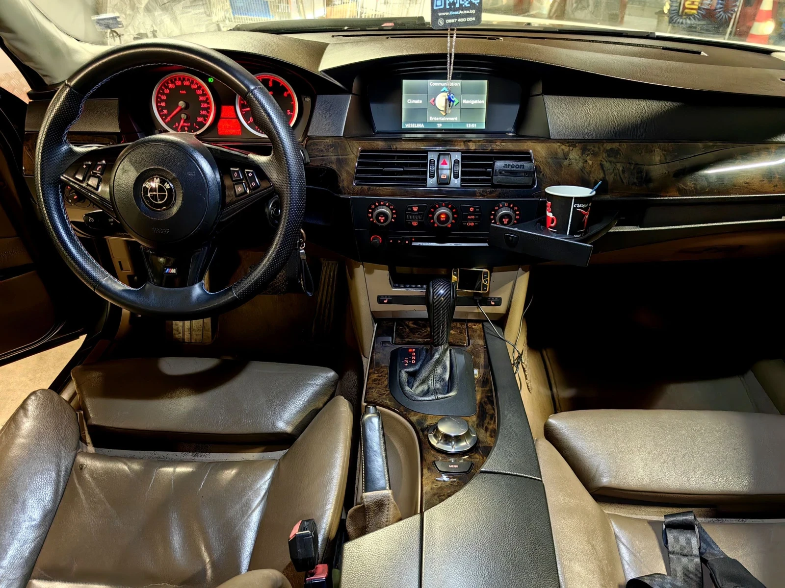 BMW 530 D 218 к.с - изображение 9