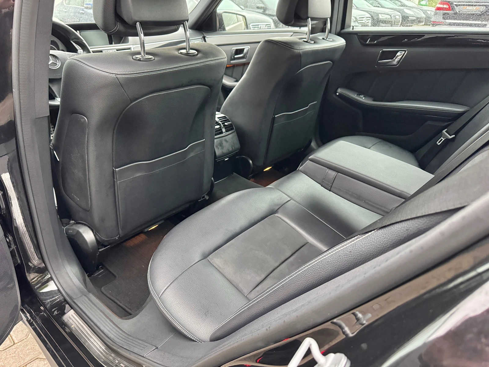 Mercedes-Benz E 250 CDi AMG Pack 4Matic | Mobile.bg   13