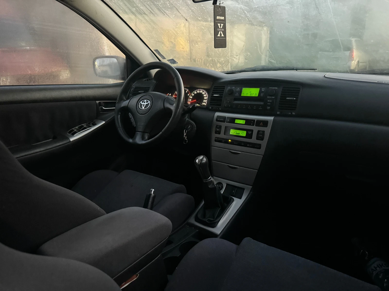 Toyota Corolla * СЪС ЗАБЕЛЕЖКИ*  - изображение 6