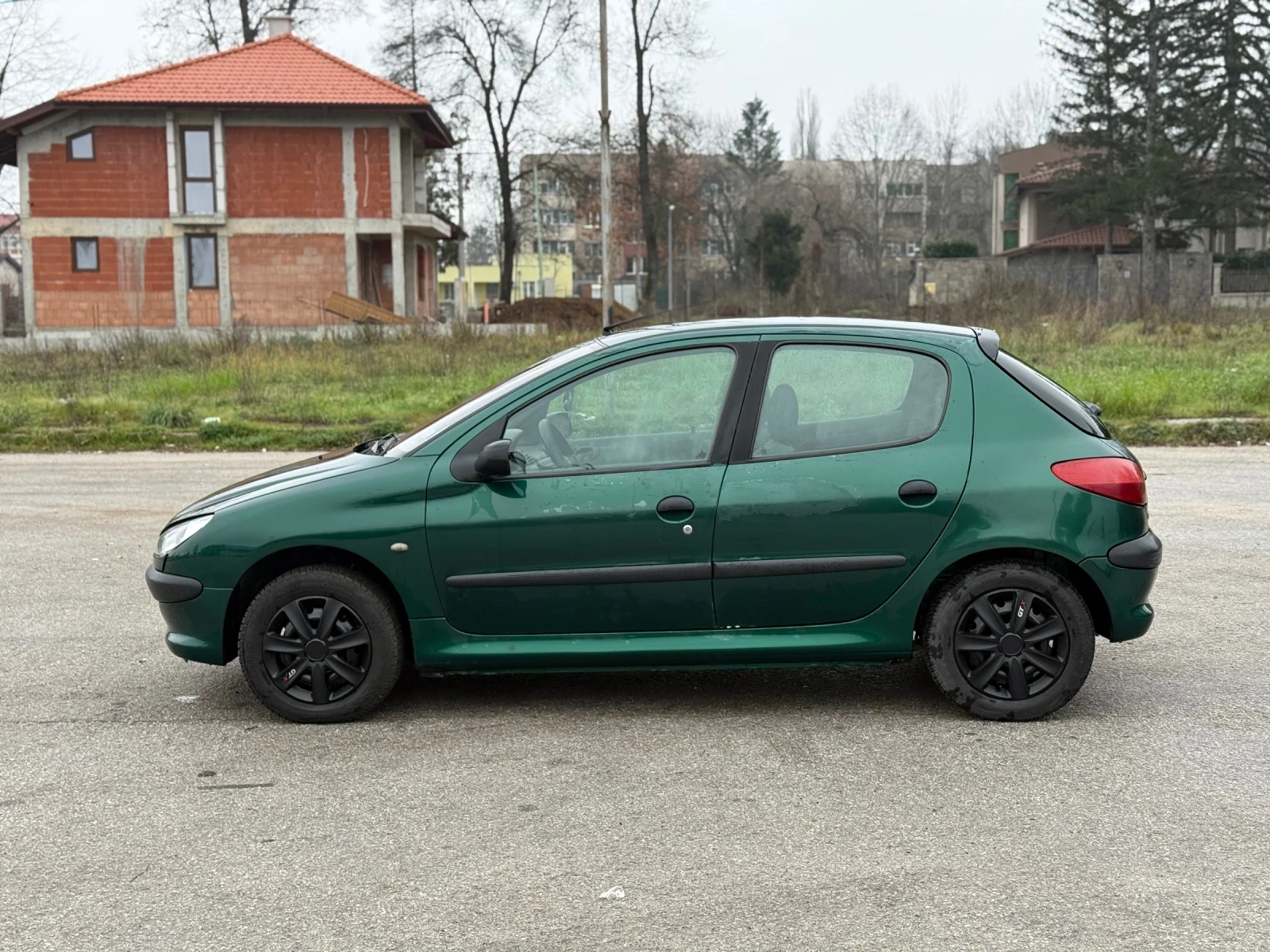 Peugeot 206 1.4i 75hp бензин - изображение 3