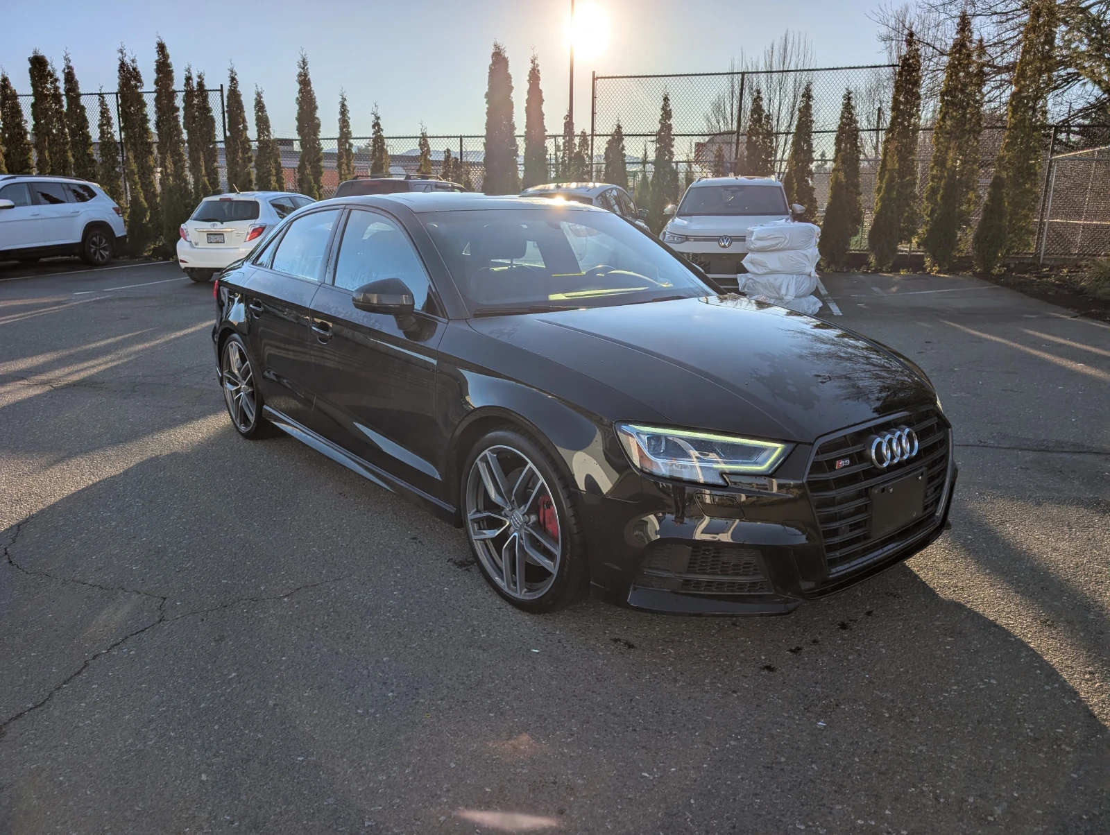Audi S3 TECHNIK* AWD* DIGITAL* BANG&OLUFSEN* KEYLESS*  - изображение 3