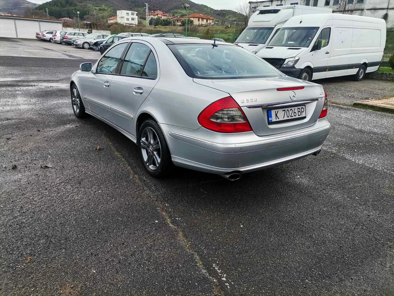 Mercedes-Benz E 320 EVO - изображение 3