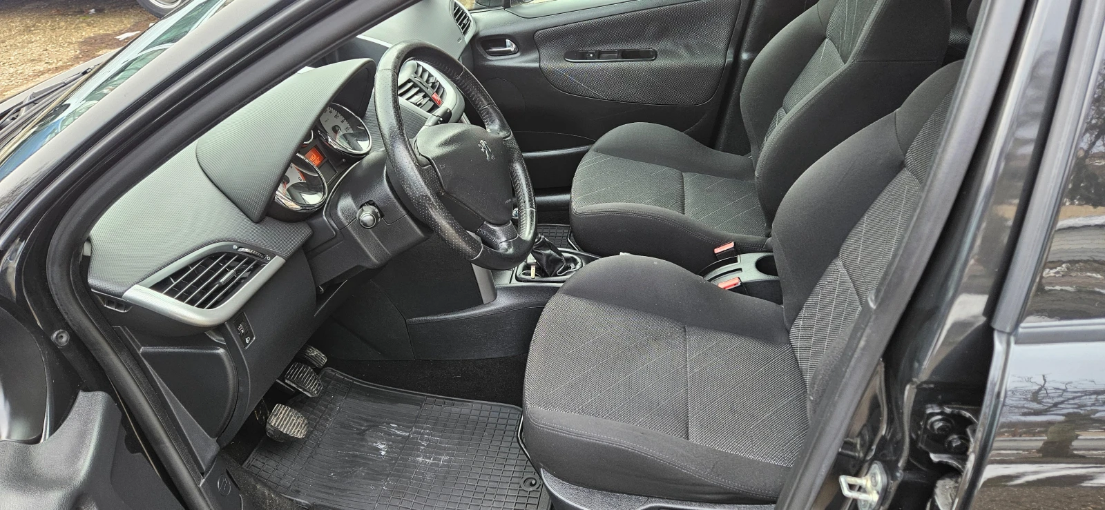 Peugeot 207 1.6 HDI, 90 �.� | Mobile.bg � ����������� 11