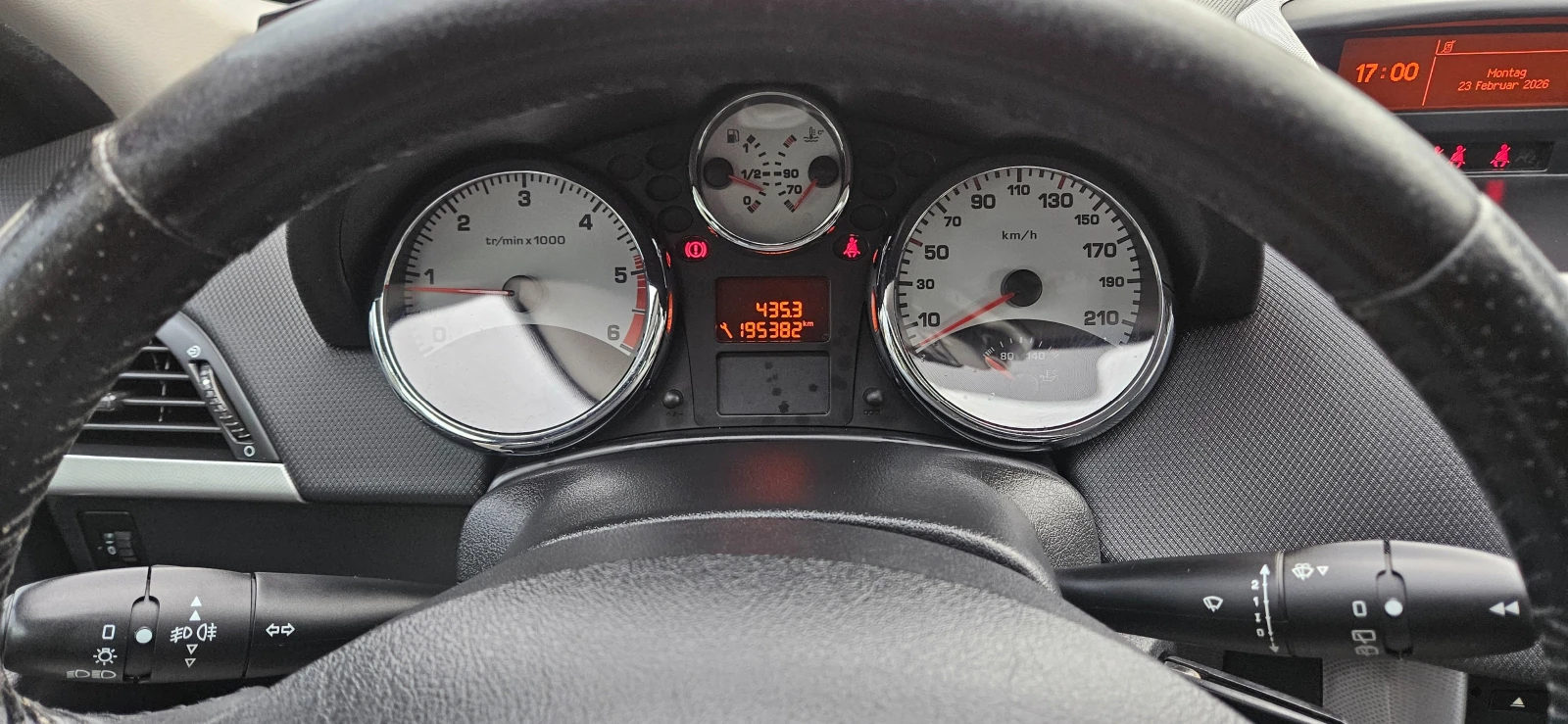 Peugeot 207 1.6 HDI, 90 �.� | Mobile.bg � ����������� 14