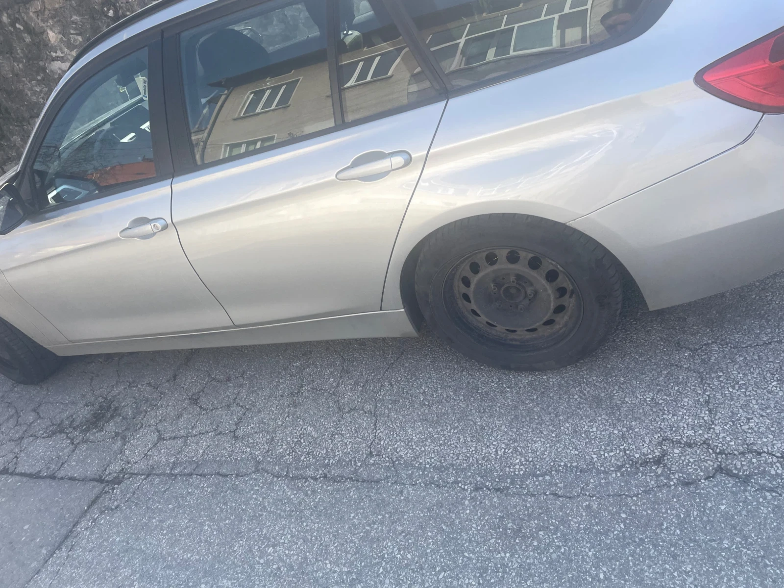 BMW 320  - изображение 2