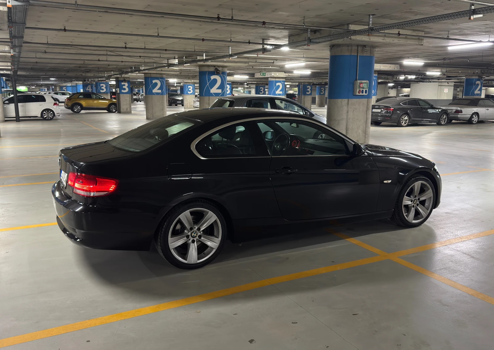 BMW 325 E92
