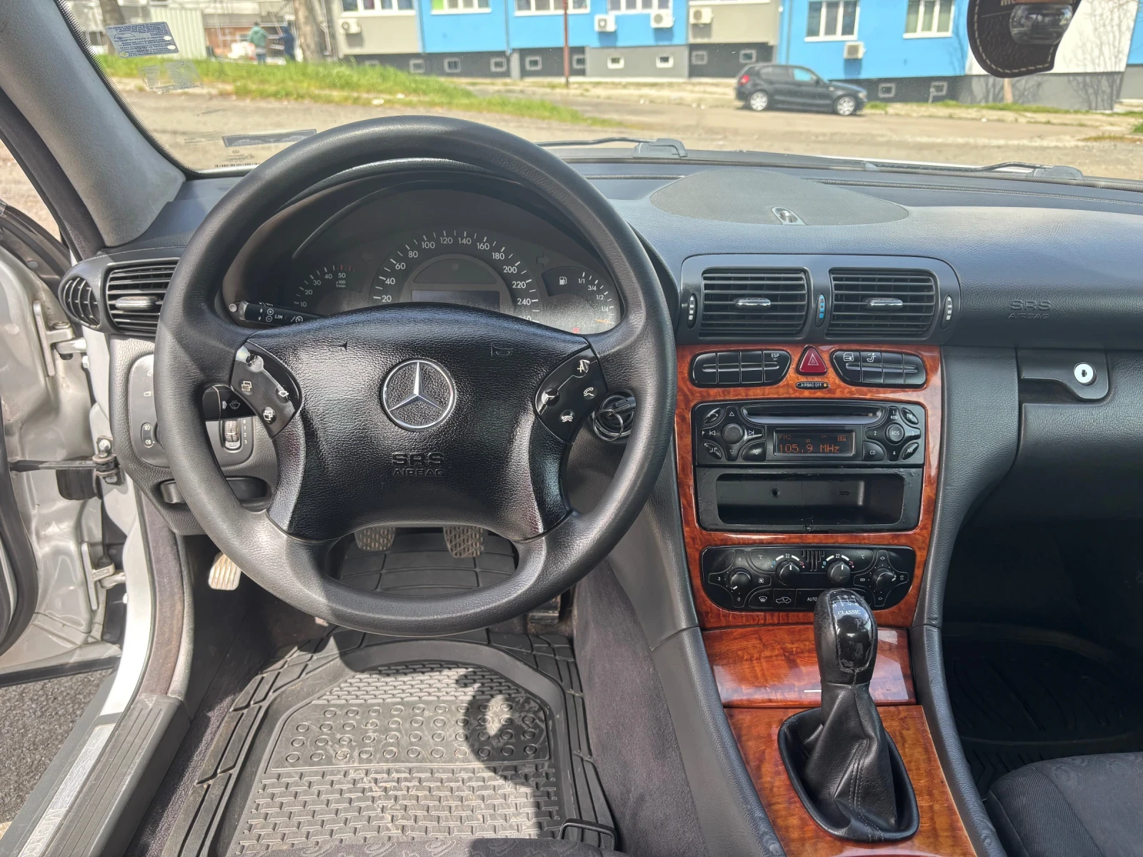 Mercedes-Benz C 220 W203 2.2CDI 143, снимка 9 - Автомобили и джипове - 54219219