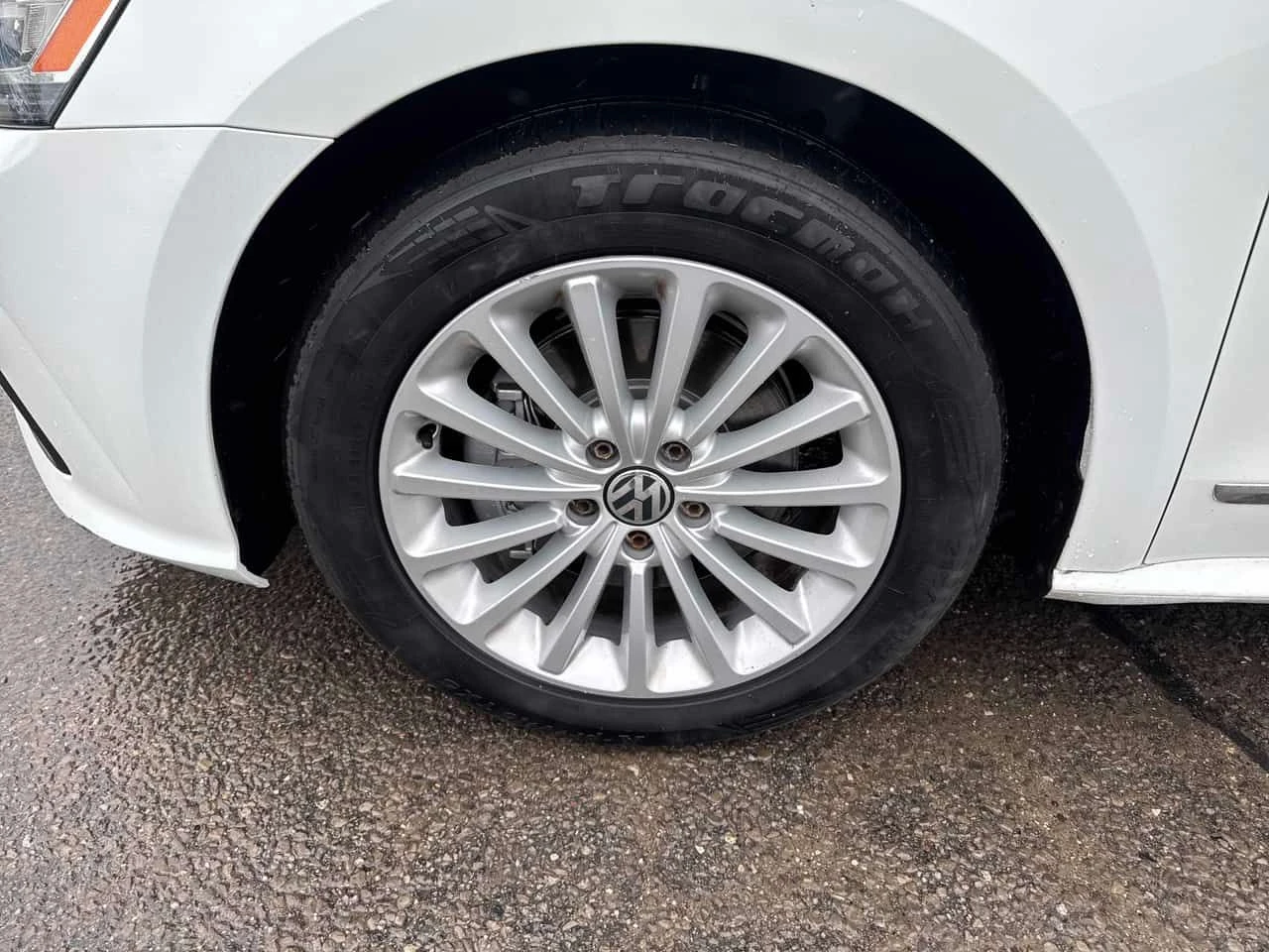 VW Passat * Comfortline * АВТОКРЕДИТ БЕЗ ПЪРВОНАЧАЛНА ВНОСКА, снимка 7 - Автомобили и джипове - 54669002