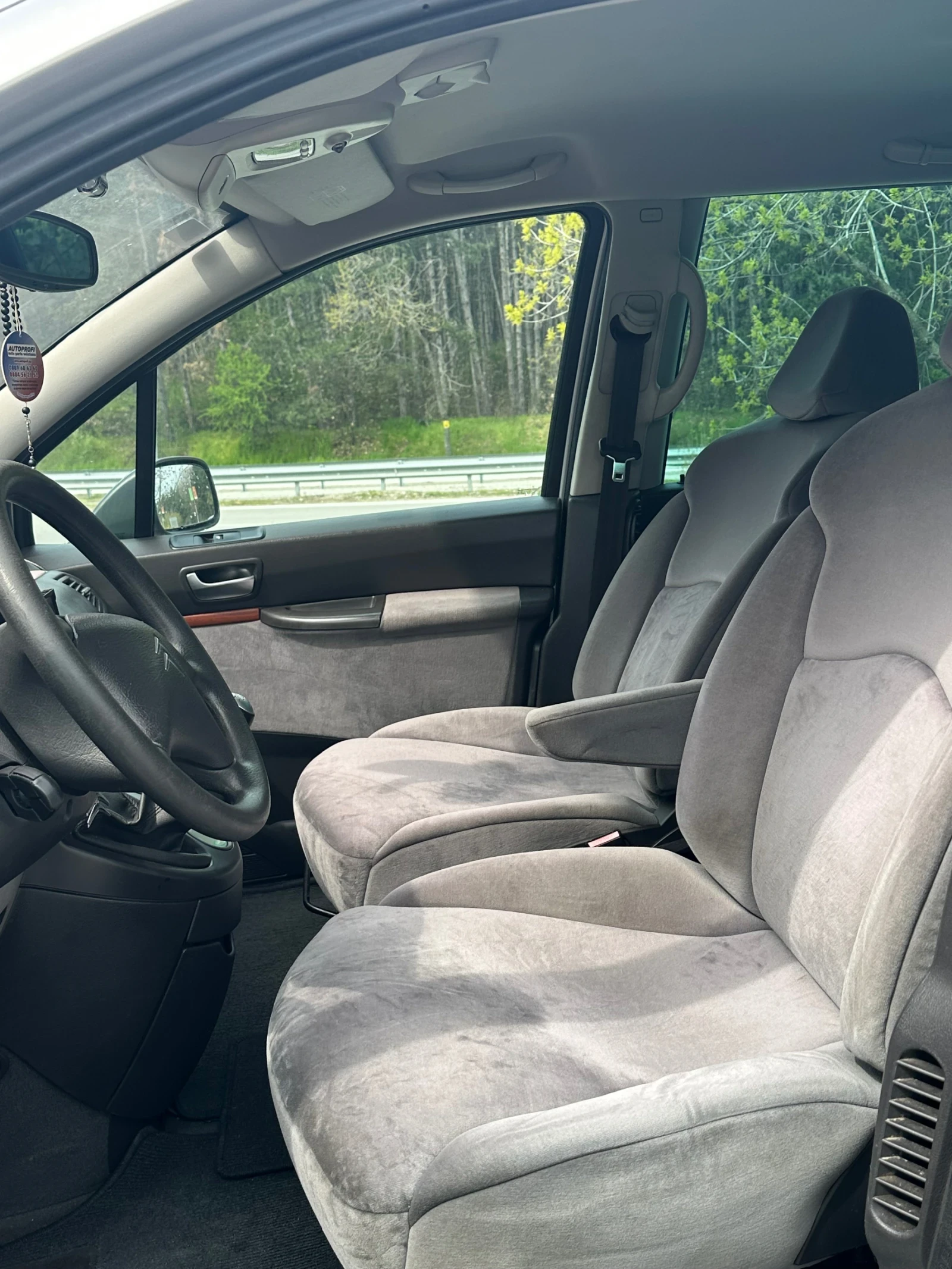 Citroen C8 2.2HDI, снимка 8 - Автомобили и джипове - 54672822