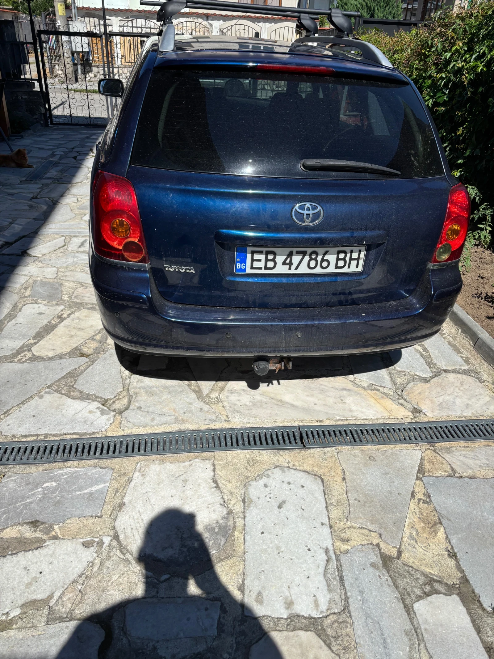 Toyota Avensis 1, 8, снимка 4 - Автомобили и джипове - 55044348