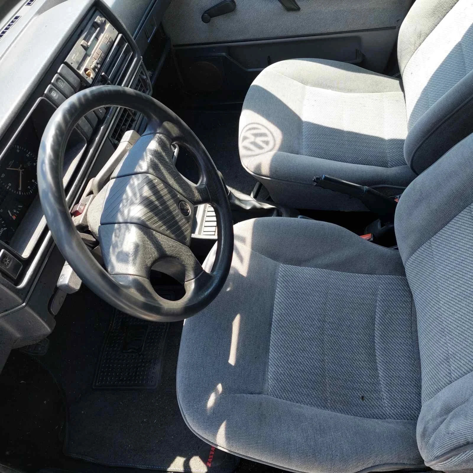 VW Golf, снимка 8 - Автомобили и джипове - 55310050