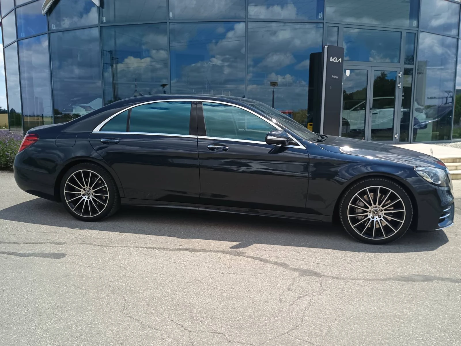 Mercedes-Benz S 560 AMG FULL, снимка 3 - Автомобили и джипове - 55313658
