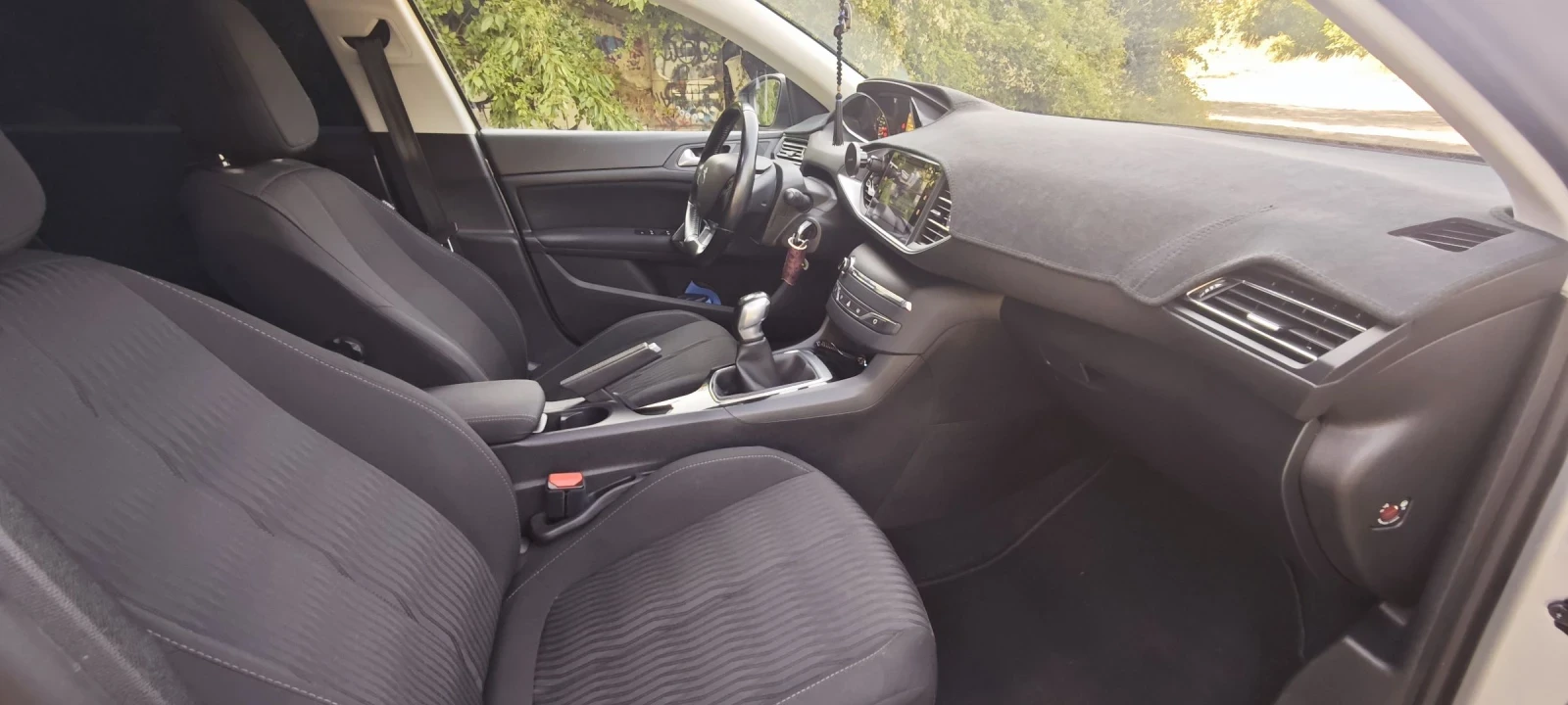 Peugeot 308 SW, снимка 12 - Автомобили и джипове - 55409010