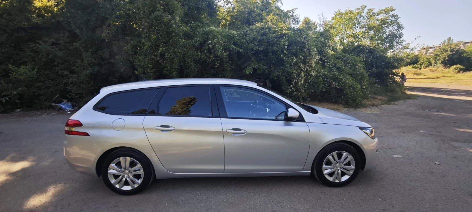 Peugeot 308 SW, снимка 3 - Автомобили и джипове - 55409010