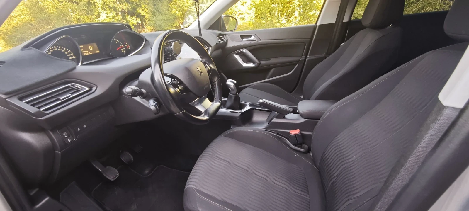 Peugeot 308 SW, снимка 8 - Автомобили и джипове - 55409010