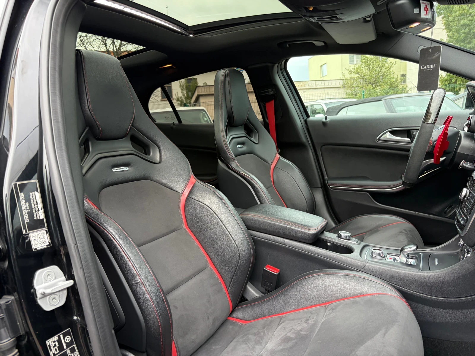 Mercedes-Benz CLA 45 AMG, снимка 17 - Автомобили и джипове - 55411337