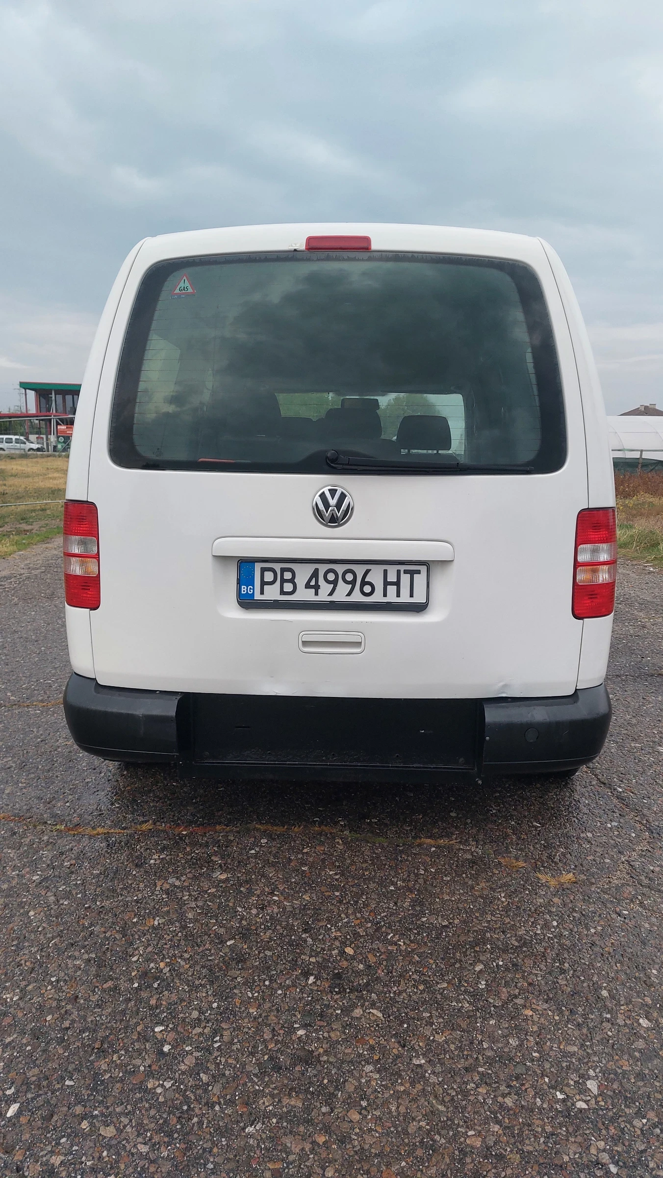 VW Caddy (Дълга база / Maxi) с фабричен метан, снимка 4 - Автомобили и джипове - 56605054