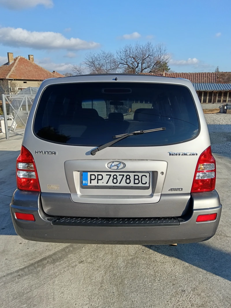 Hyundai Terracan, снимка 3 - Автомобили и джипове - 48335103