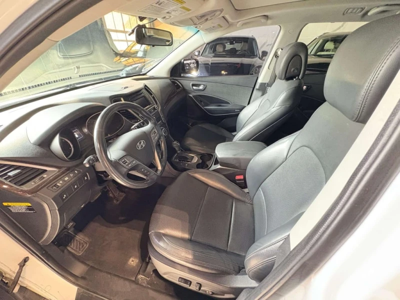 Hyundai Santa fe Sport AWD 4dr 2.4L SE, снимка 10 - Автомобили и джипове - 53149195