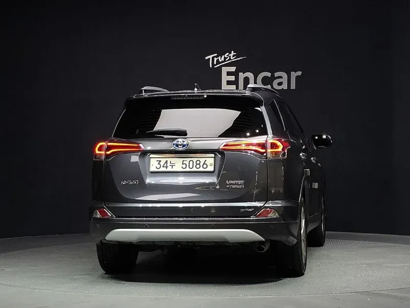 Toyota Rav4 2.5 4Wd Hybrid 4Th Generation, снимка 4 - Автомобили и джипове - 56130923