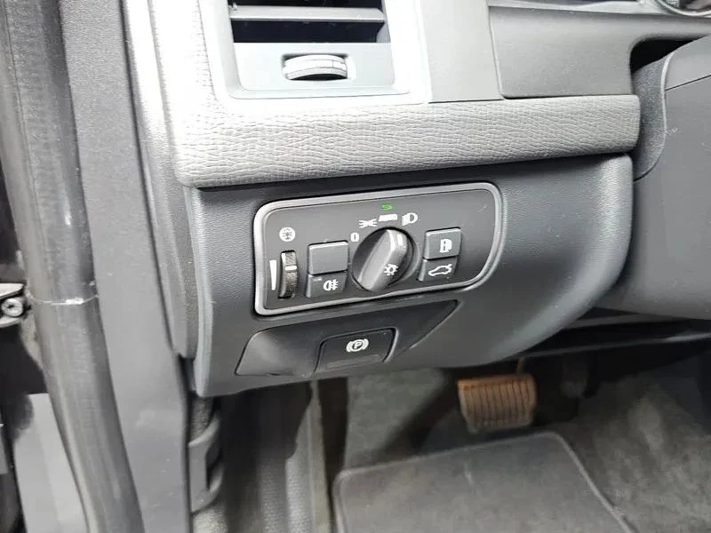 Volvo XC60, снимка 17 - Автомобили и джипове - 56688123