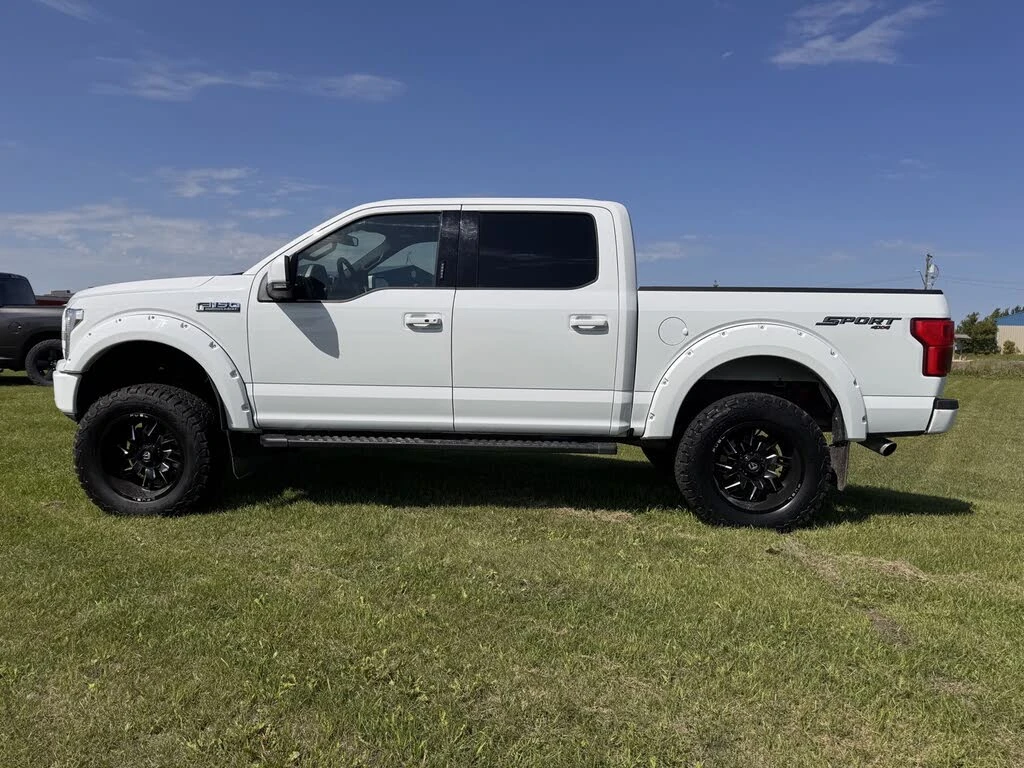 Ford F150 LARIAT/5.0 V8/PANORAMA/KEYLESS/NAVI/КОЖА/ОБДУХВАНЕ - изображение 3
