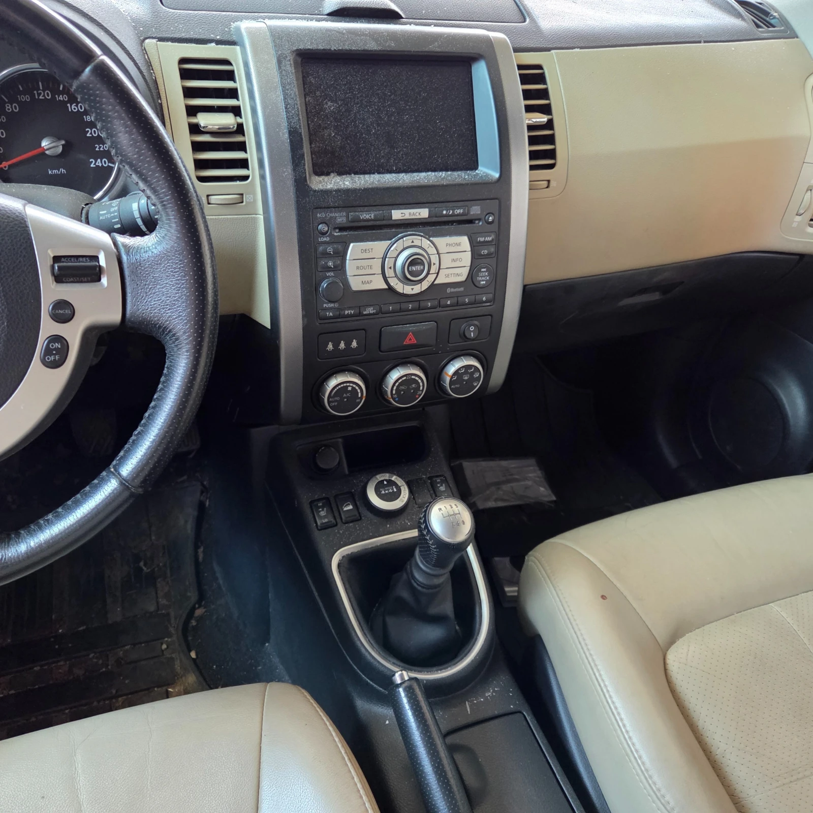 Nissan X-trail 2.0DCI 180kc T31, снимка 5 - Автомобили и джипове - 55100920