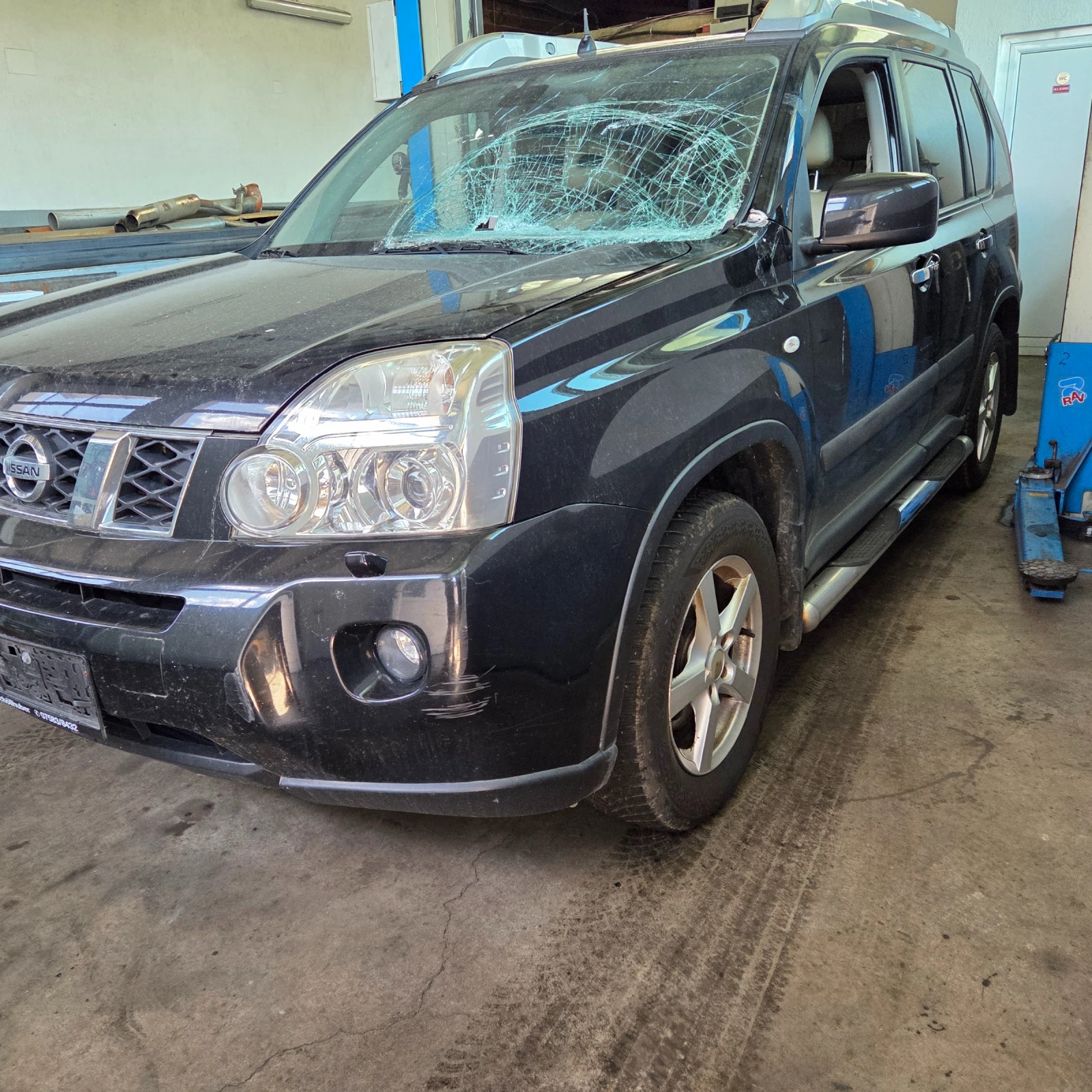 Nissan X-trail 2.0DCI 180kc T31, снимка 6 - Автомобили и джипове - 55100920
